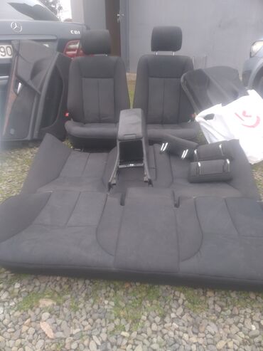 Avtomobil salonu üçün digər detallar: Mercedes-Benz E-seriyası (W210) — 15