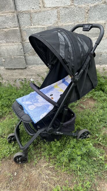 Другие товары для детей: Продаю: Детская коляска easywalker mini Состояние хорошее, чистая