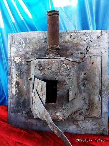 продаю камин: Металлическая топка/печная вставка для твердого топлива Сама печка — 1