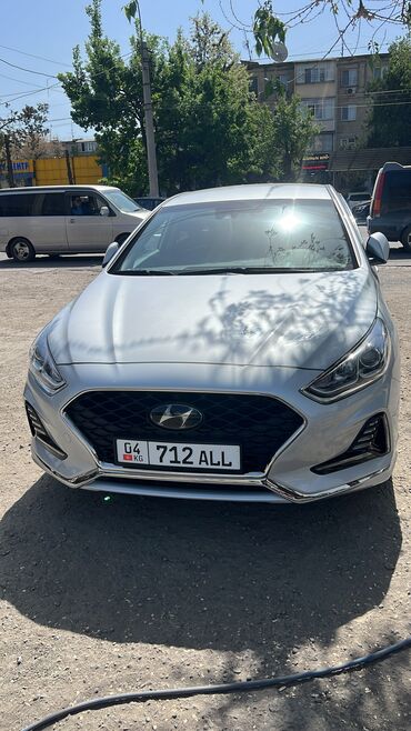 машина для мороженое: Сдаю в аренду: Легковое авто, Под такси