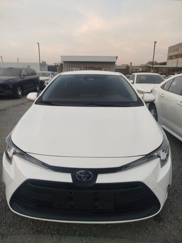 минивэн тойота 7 мест левый руль цена: Toyota : 2023 г., 1.8 л, Автомат, Гибрид, Седан