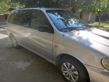 бишкек арзан машина: Kia Carnival: 2001 г., 2.9 л, Механика, Дизель, Вэн/Минивэн