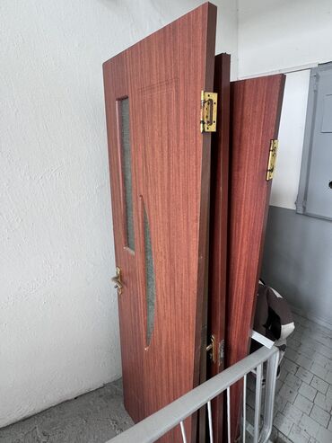 реставрация межкомнатных дверей от царапин: Глухая дверь, Распашная, Б/у, 800, Самовывоз