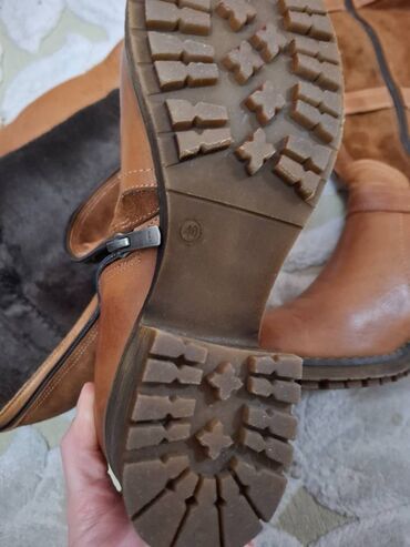 Çəkmələr: Ölçü: 40, Yeni — 2