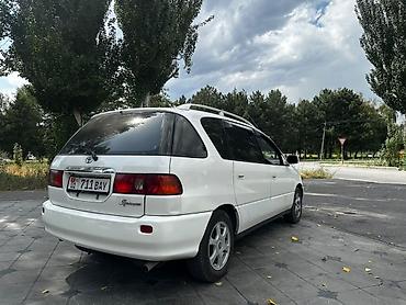 ист 2004: Toyota Ipsum: 2001 г., 2 л, Автомат, Газ, Минивэн — 3