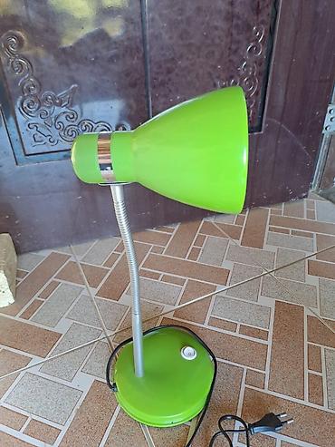 stolustu isiq: Masa ustu lampa 10 manat — 2