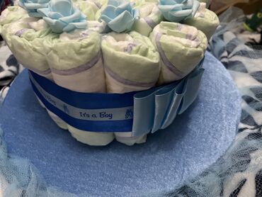 mini boss pampers qiymeti: 21eded elit soft huggies pampersi 3nömre oğlan uşağı üçün yığılıb