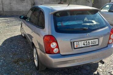 мазда 626 год 2000: Mazda 323: 2002 г., 1.6 л, Механика, Бензин, Хэтчбэк