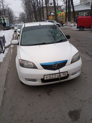 адисей 2003: Mazda 2: 2003 г., 1.3 л, Автомат, Бензин, Хетчбек