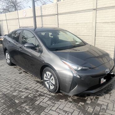 меняю участок на авто: Toyota Prius: 2018 г., 1.8 л, Автомат, Бензин, Хетчбек