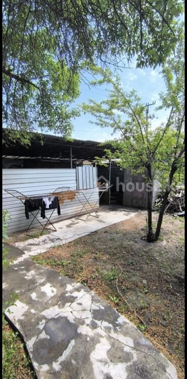 долгосрочная аренда домов ош: Дом, 47 м², 3 комнаты, Агентство недвижимости, Косметический ремонт
