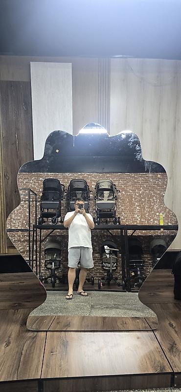 одежд: Эксклюзивное зеркало, в наличии. От простых до эксклюзивных. Звоните — 5
