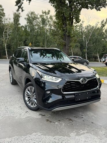 автомобиль на кредит: Toyota Highlander: 2025 г., 2 л, Автомат, Бензин