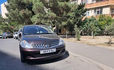 Nissan: Nissan Tiida: 1.5 l | 2012 il Hetçbek