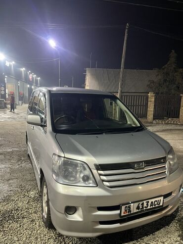 тайота ав: Toyota Noah: 2003 г., 2 л, Автоматтык, Бензин, Вэн/Минивэн