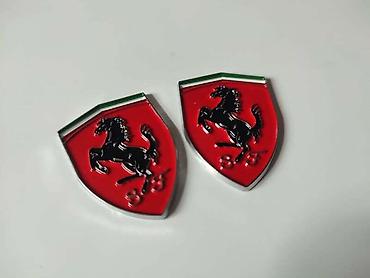 icon majce: NATPIS PLOČICA U PARU ZA FERRARI CALIFORNIA, DAYTONA, MONDIAL . | — 1