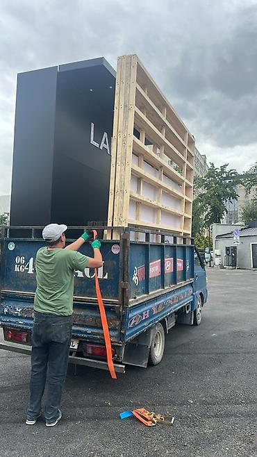 smart logistics: Заказать Хендай портер, Вывоз строй мусора, C грузчиком — 3