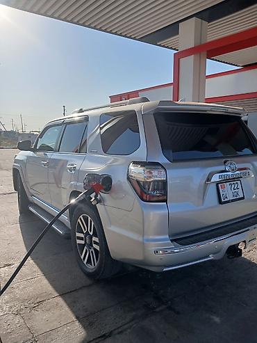 санта фе 4: Toyota 4Runner: 2019 г., 4 л, Бензин, Внедорожник — 5