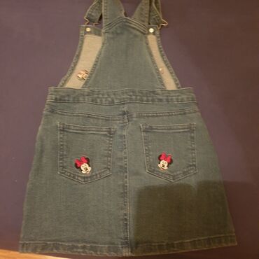 Haljine: Haljine vekicine 122 minni je 116 i njena cena je 500 din — 3