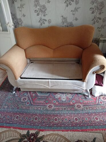 ağdaş taxta bazarı: Mini-divan, İşlənmiş, Açılan, Bazalı, Vеlur parça, Çatdırılma yoxdur