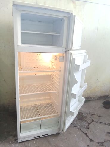 soyuducu mətbəx: Nord iki qapılı soyuducu yaxşı soyudur işləyir heç bir problemi
