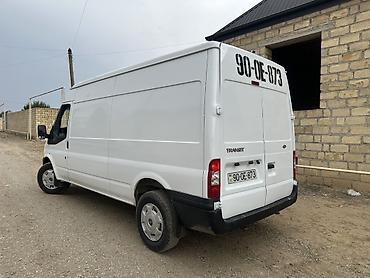 Ford: Ford Transit: 2.4 l | 2007 il 380 km Van body type — 4