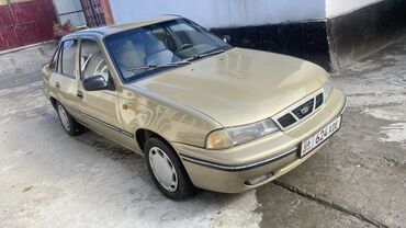 суут машина: Daewoo Nexia: 2005 г., 1.6 л, Механика, Бензин, Седан