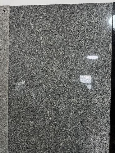 Фасадные гранитные плитки: Гранитные решения для цоколя и фундамента из природного камня - — 19