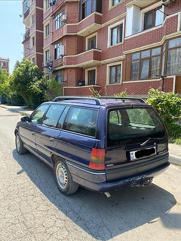 Opel Astra: 1.6 l | 1996 il 333000 km Universal