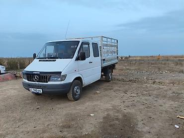 исузу автовышка: Грузовик, Mercedes-Benz, Дубль, 3 т, Б/у — 2