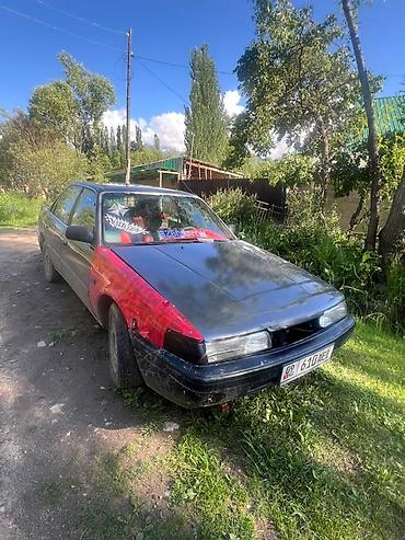 e53 amg: Mazda 626: 1989 г., 2 л, Механика, Бензин, Седан — 3