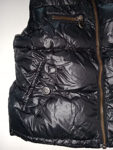 Jakne, kaputi i prsluci: H&M, Perjani prsluk, 104-110 — 8