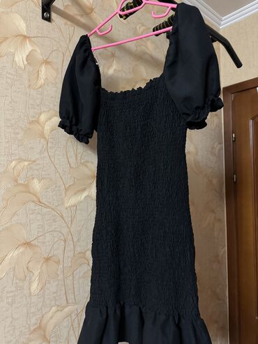 шелковое платье: Повседневное платье, Лето, Короткая модель, Крестьянка, M (EU 38), L (EU 40)
