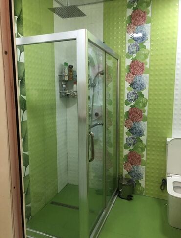 Həyət evləri və villaların satışı: 9 otaq, 785 kv. m, Orta təmir — 23