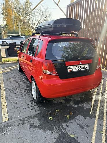 запчасти на шевроле кобальт: Chevrolet Aveo: 2004 г., 1.4 л, Механика, Бензин, Хэтчбэк — 3