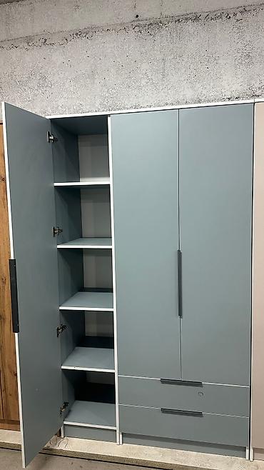 Шифоньеры, шкафы для одежды: Качество на первом месте! Прослужит вам долгие годы! Трехдверный шкаф — 10