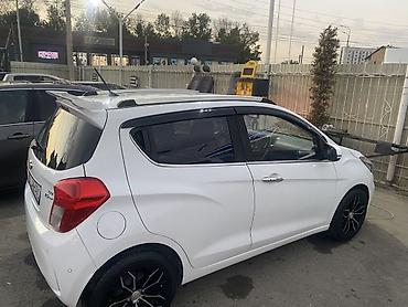 део спарк: Chevrolet Spark: 2018 г., 1 л, Вариатор, Бензин, Хэтчбэк — 3