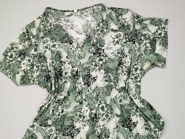 bluzki w drobne kwiaty: Блуза жіноча, 4XL, стан - Дуже гарний