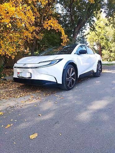 byd гибрид: Toyota bZ5: 2026 г., Электромобиль, Кроссовер — 1