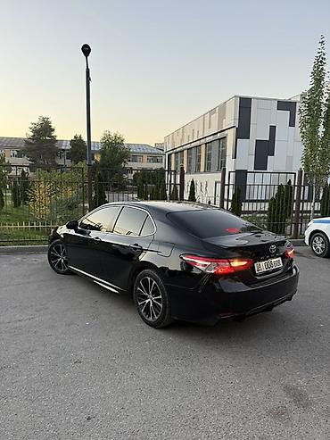 цены на автомобили в бишкеке: Toyota Camry: 2018 г., 2.5 л, Автомат, Бензин, Седан — 3
