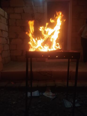 aspirator komuru: Manqal, Kömür, Sökülə bilən
