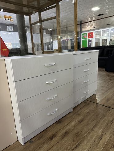 Комоды для одежды: Комод новый
Ширина 80
Глубина 43
Высота 85
Доставка по городу 500 сом — 7