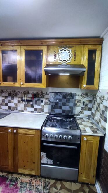 Mətbəx mebeli: Əl zəhmətilə taxtadan hazırlanmış mətbəx mebeli satılır, real alıcıya -da lalafo.az — 4 Mətbəx mebeli: Əl zəhmətilə taxtadan hazırlanmış mətbəx mebeli satılır, real alıcıya — 4