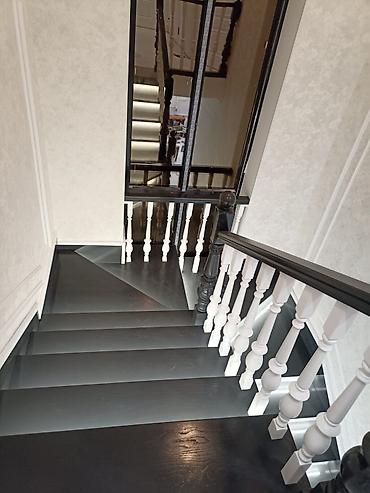 Деревянные лестницы: Деревянная лестница Для дома, Форма лестницы: Много-маршевая, Стиль: Классический — 5