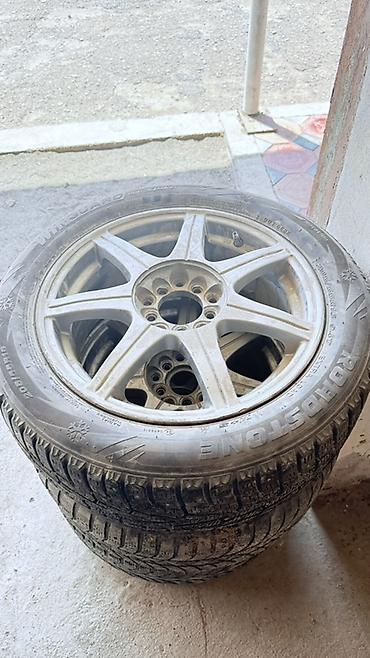 коробка 1 8: Комплект зимних шин на литых дисках. - Шины Roadstone Winguard — 1