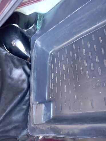 VAZ (LADA): LADA Riva/2107 sedan – klassik dizaynlı, tünd 🍒-bordo rəngli kuzov — 11