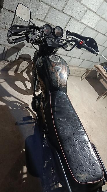 gsx 200: Мотоцикл дорожный GS200 (брендинг GS Suzuki) - Объем двигателя: 200 — 2