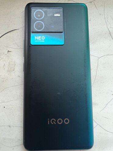 телефон для игры: Vivo iQOO Neo 6, Б/у, 128 ГБ, цвет - Зеленый, 2 SIM