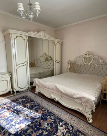 Спальные гарнитуры: Спальный гарнитур, Двуспальная кровать, Шкаф, Комод, цвет - Белый, Новый