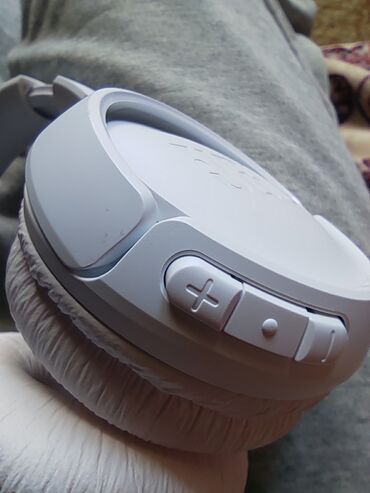 Slušalice: **Prodajem: JBL TUNE 510BT-HARMAN KARDON bežične Bluetooth slušalice** — 2